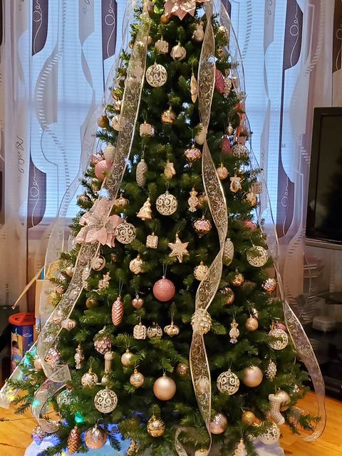 Christmas Decor by The RB Designs